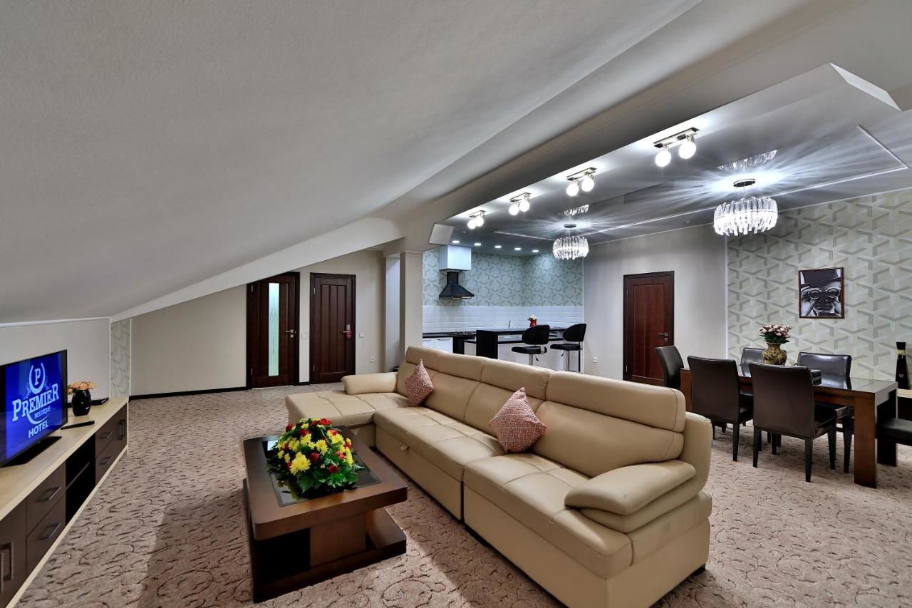 Отель Premier Hotel Бишкек