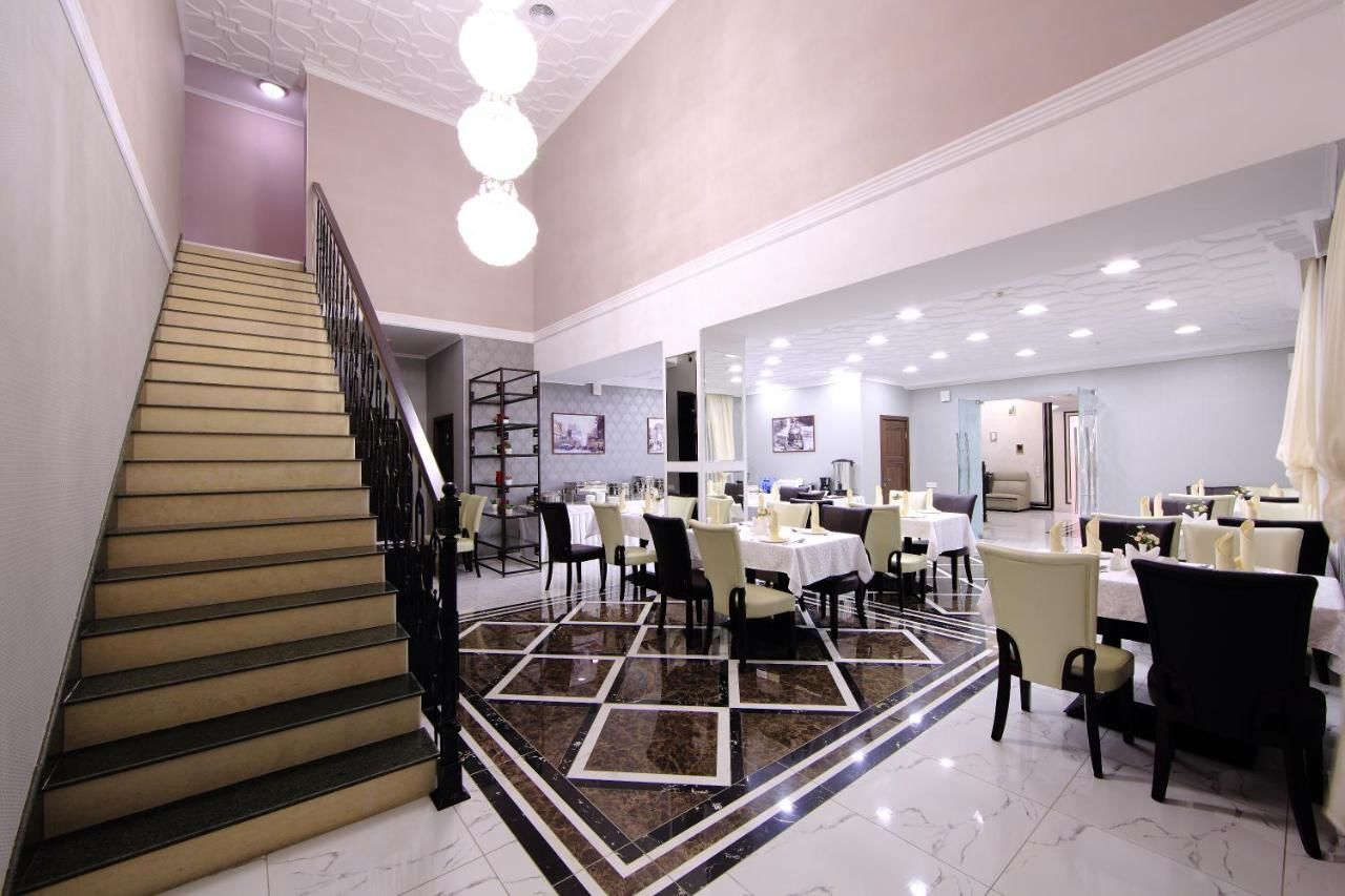 Отель Premier Hotel Бишкек-9